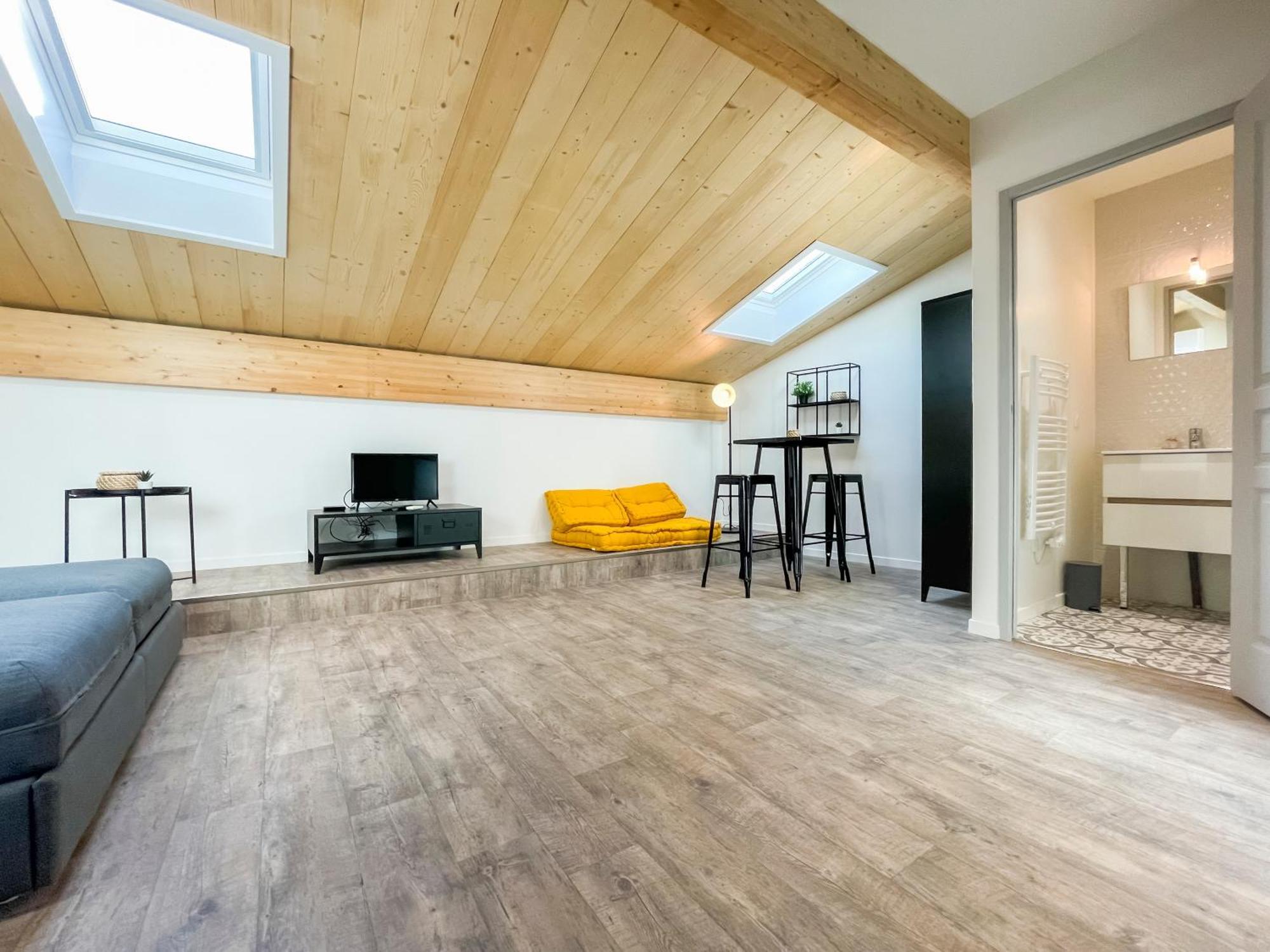 Studios Climatises En Centre Ville Bordeaux Zewnętrze zdjęcie