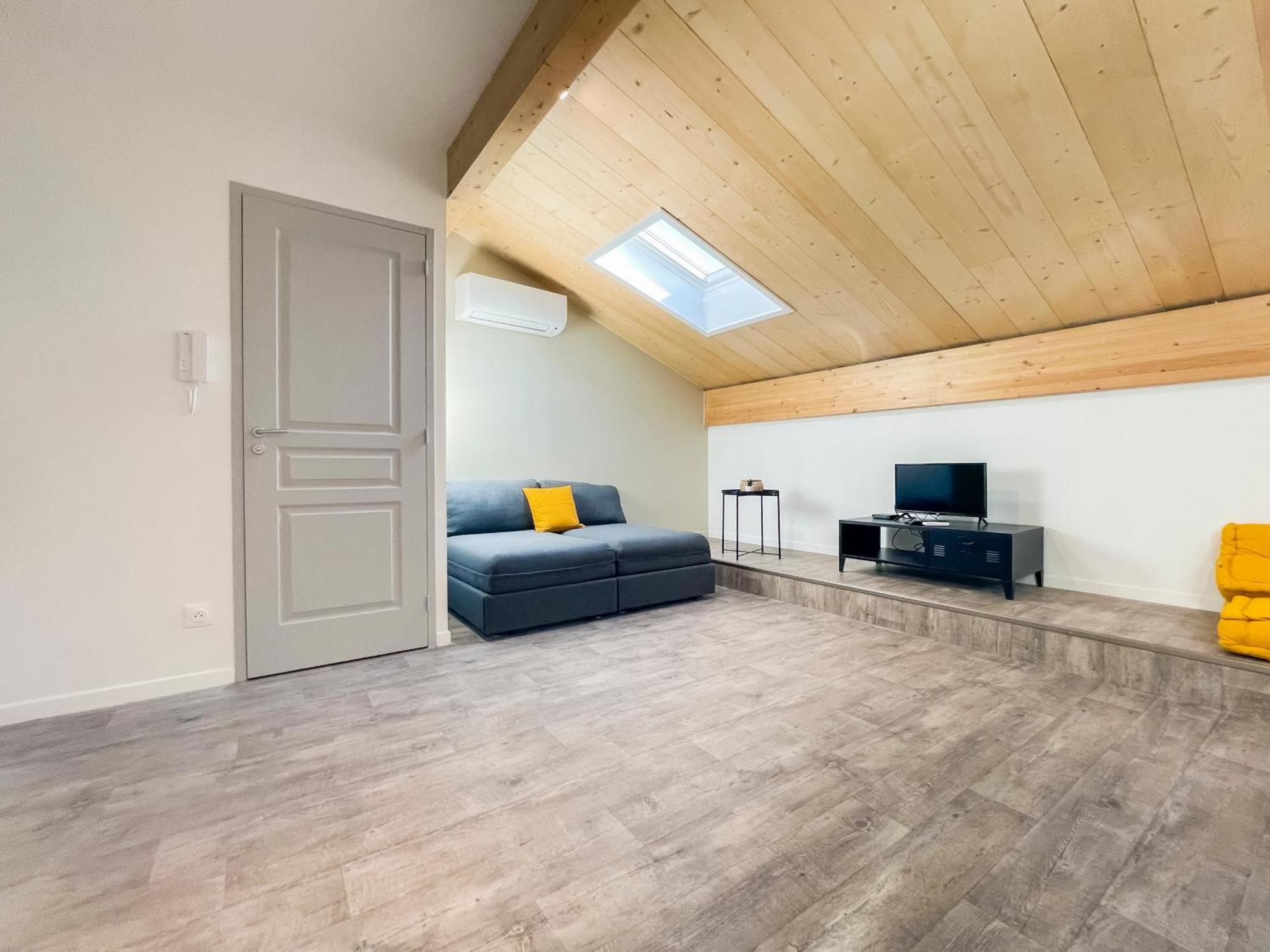 Studios Climatises En Centre Ville Bordeaux Zewnętrze zdjęcie