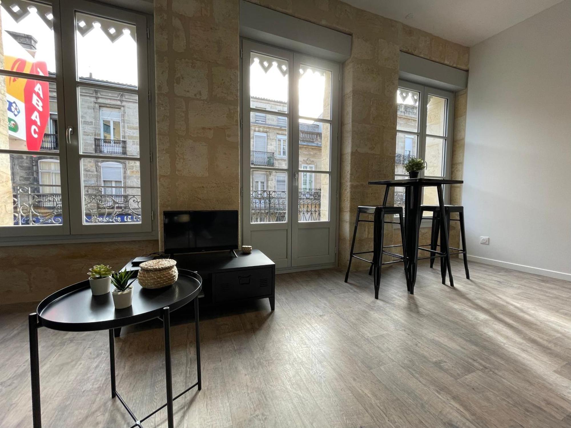 Studios Climatises En Centre Ville Bordeaux Zewnętrze zdjęcie